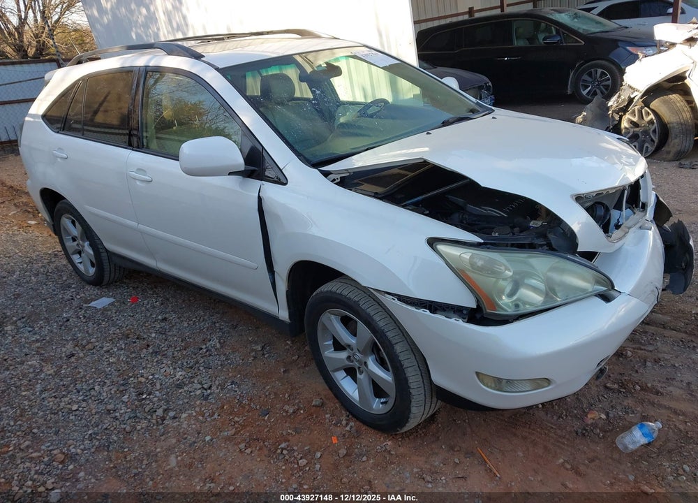 2005 LEXUS RX 330 VIN: JTJGA31U850052155