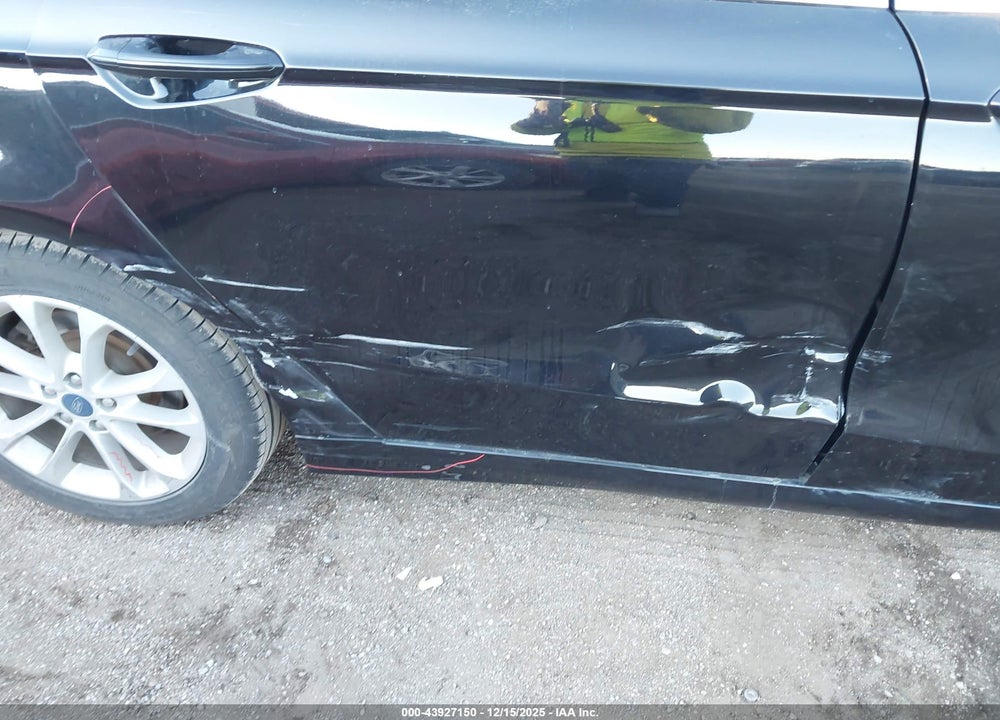 2019 FORD FUSION SE VIN: 3FA6P0HD1KR173113