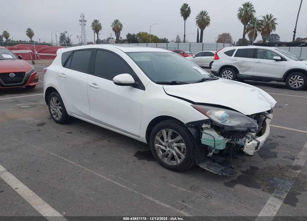 2013 MAZDA 3 I GRAND TOURING VIN: JM1BL1MP9D1817786