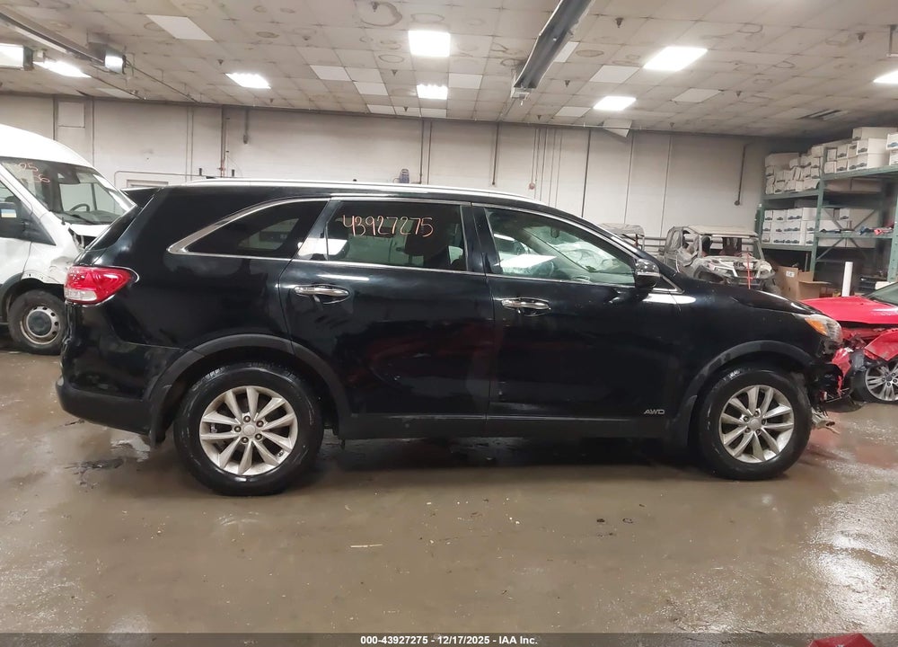 2018 KIA SORENTO 2.4L LX VIN: 5XYPGDA36JG376918