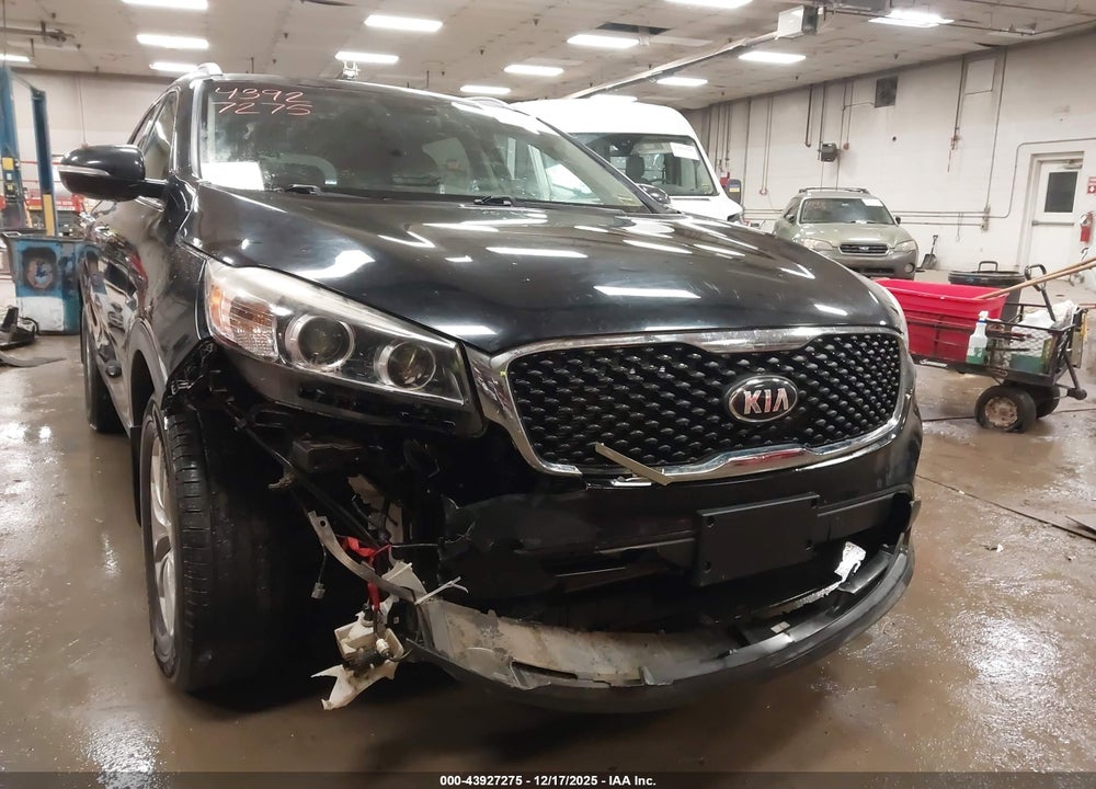 2018 KIA SORENTO 2.4L LX VIN: 5XYPGDA36JG376918