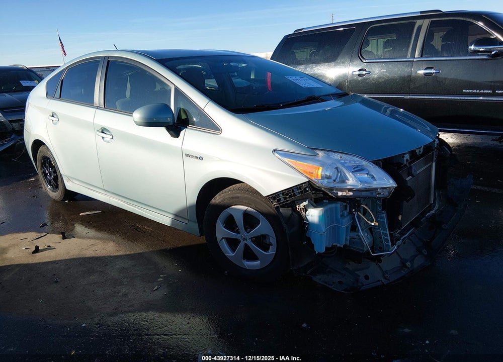 2013 TOYOTA PRIUS TWO VIN: JTDKN3DU5D5674131