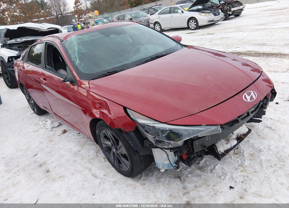 2021 HYUNDAI ELANTRA SEL VIN: KMHLM4AG9MU174793