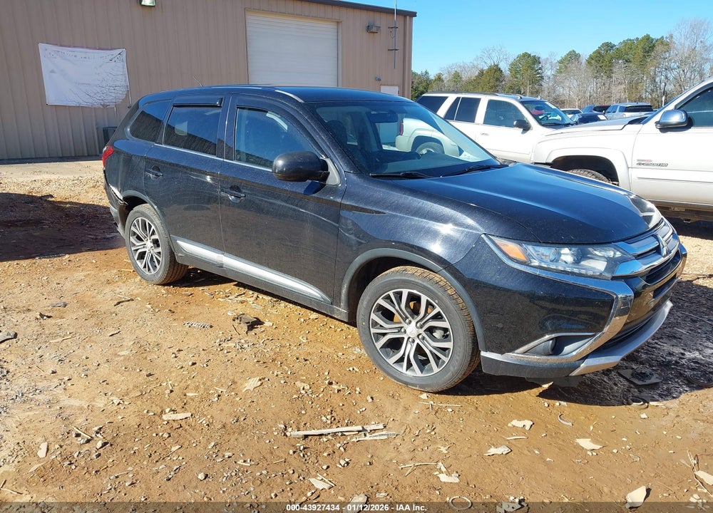 2016 MITSUBISHI OUTLANDER ES VIN: JA4AD2A36GZ003479