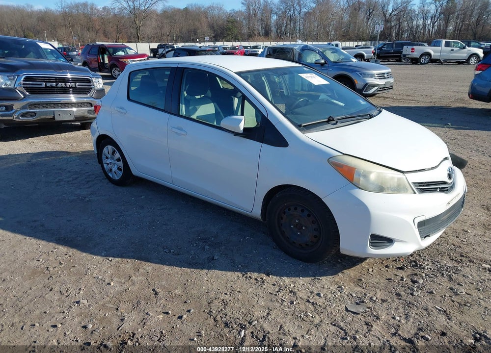 2012 TOYOTA YARIS LE VIN: JTDKTUD36CD515786