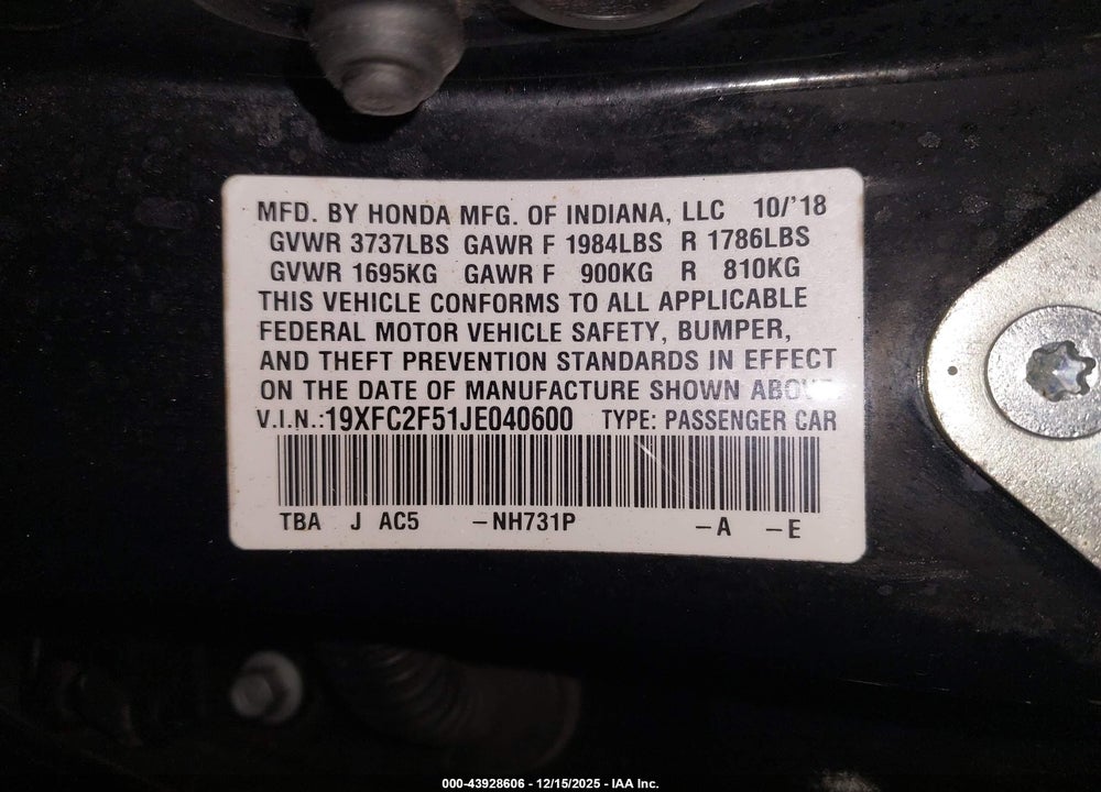 2018 HONDA CIVIC LX VIN: 19XFC2F51JE040600