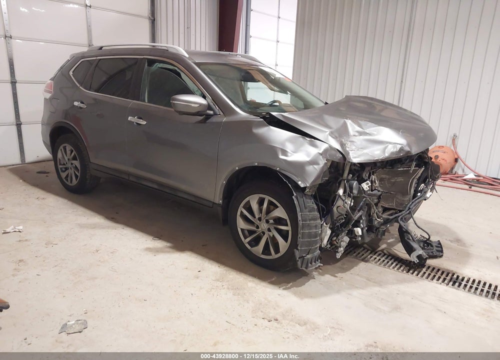 2015 NISSAN ROGUE SL VIN: 5N1AT2MV9FC804295
