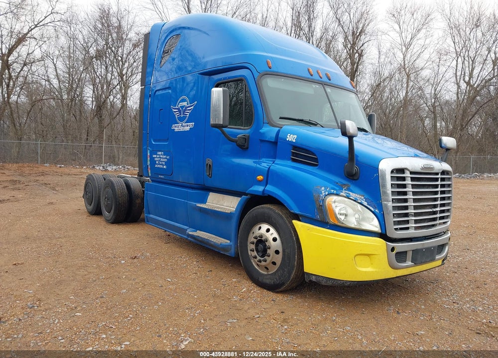2015 FREIGHTLINER CASCADIA 113 VIN: 1FUJGHDV5FLGE4273