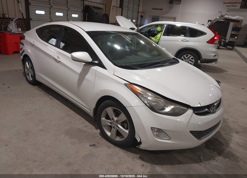 2013 HYUNDAI ELANTRA GLS VIN: 5NPDH4AE0DH298585
