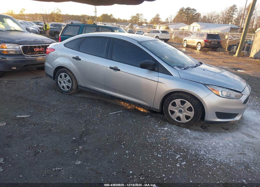 2017 FORD FOCUS S VIN: 1FADP3E28HL346368