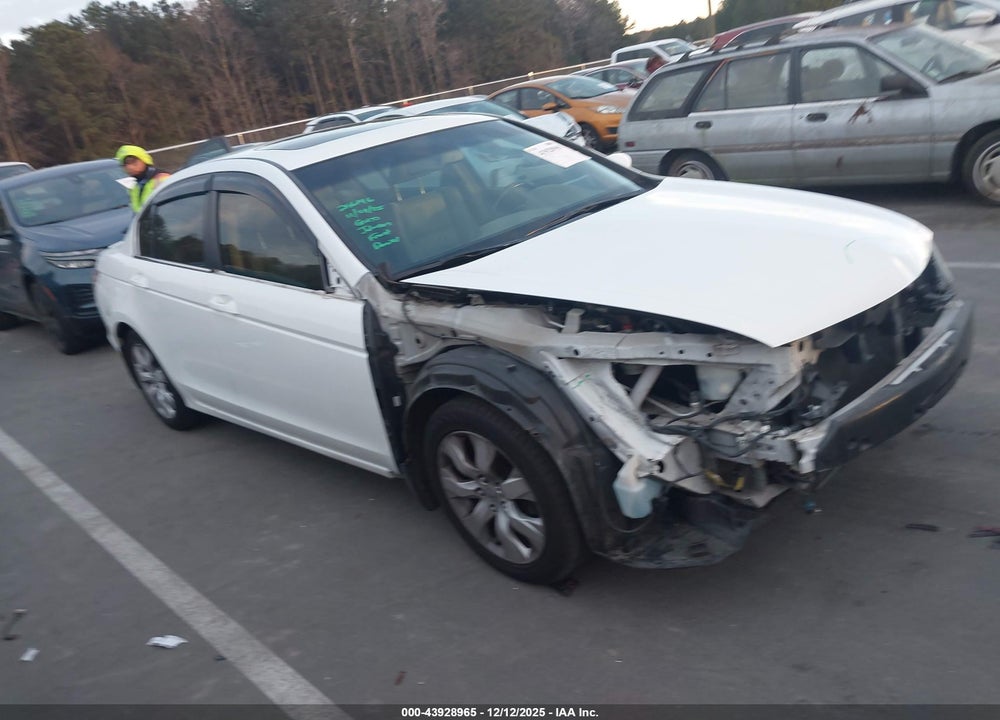 2009 HONDA ACCORD 2.4 EX-L VIN: 1HGCP26819A135224