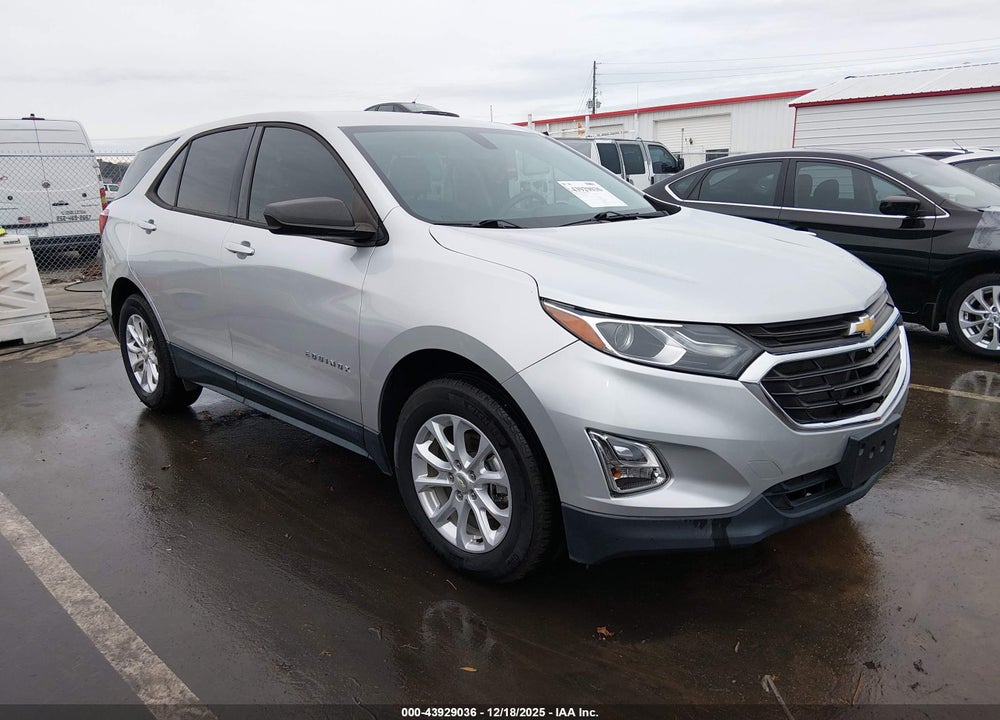 2018 CHEVROLET EQUINOX LS VIN: 3GNAXHEV6JS534088