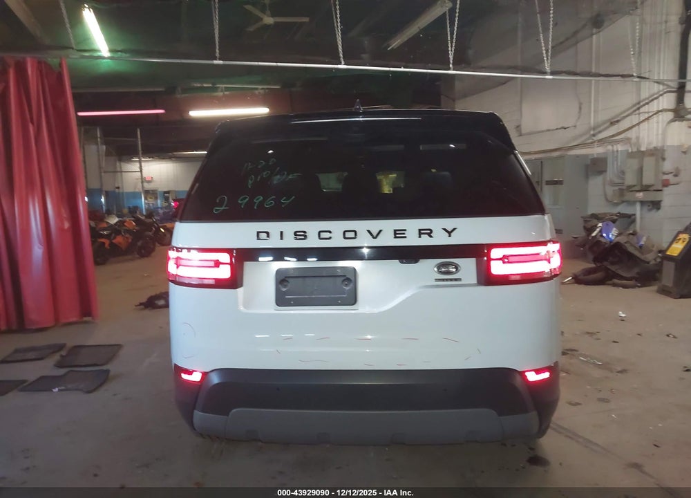 2019 LAND ROVER DISCOVERY HSE VIN: SALRR2RV6K2411152