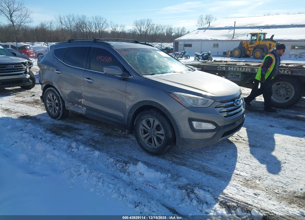 2016 HYUNDAI SANTA FE SPORT 2.4L VIN: 5XYZU3LB8GG336896