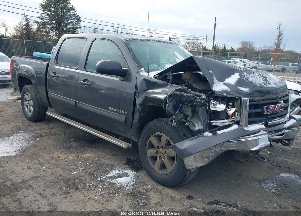 2011 GMC SIERRA 1500 SLT VIN: 3GTP2WE33BG238230