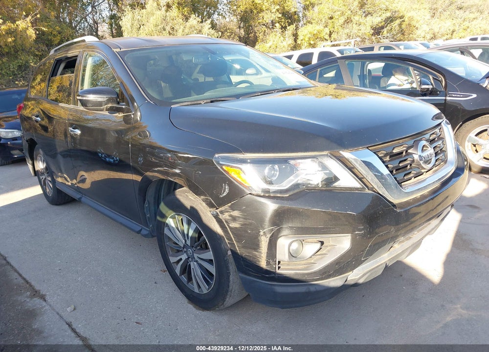 2019 NISSAN PATHFINDER SV VIN: 5N1DR2MN7KC578568