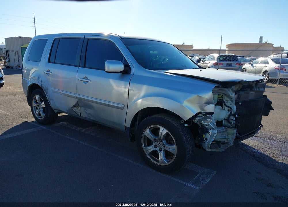 2013 HONDA PILOT EX VIN: 5FNYF3H44DB006563