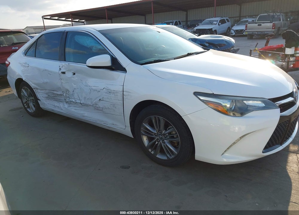 2016 TOYOTA CAMRY SE VIN: 4T1BF1FKXGU136480