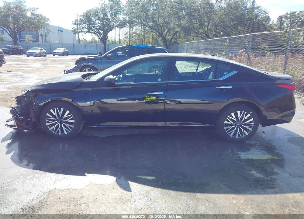2025 NISSAN ALTIMA SV FWD VIN: 1N4BL4DV1SN426692