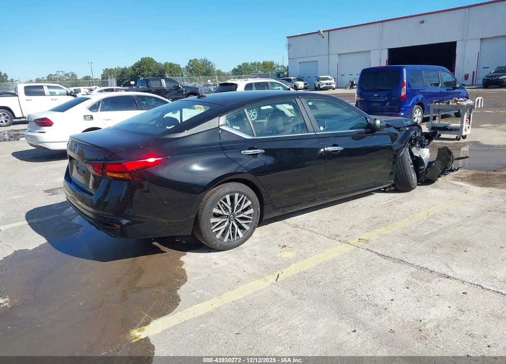 2025 NISSAN ALTIMA SV FWD VIN: 1N4BL4DV1SN426692
