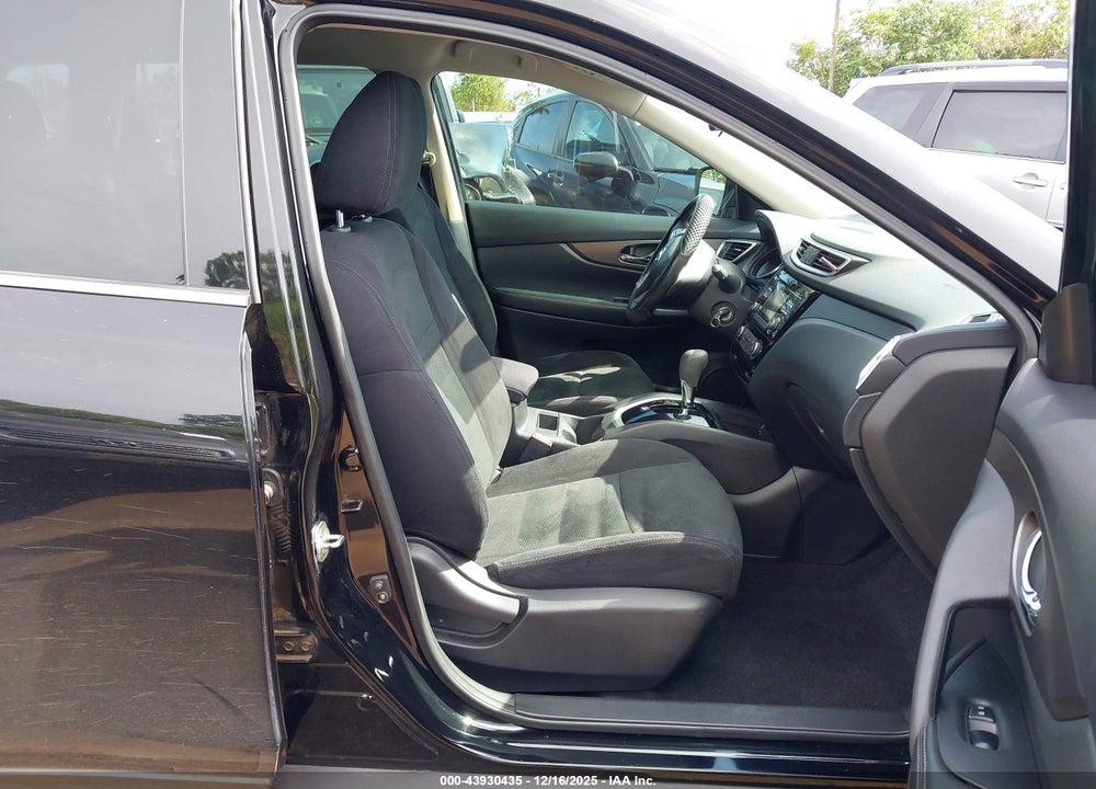 2014 NISSAN ROGUE S VIN: 5N1AT2MT8EC762893