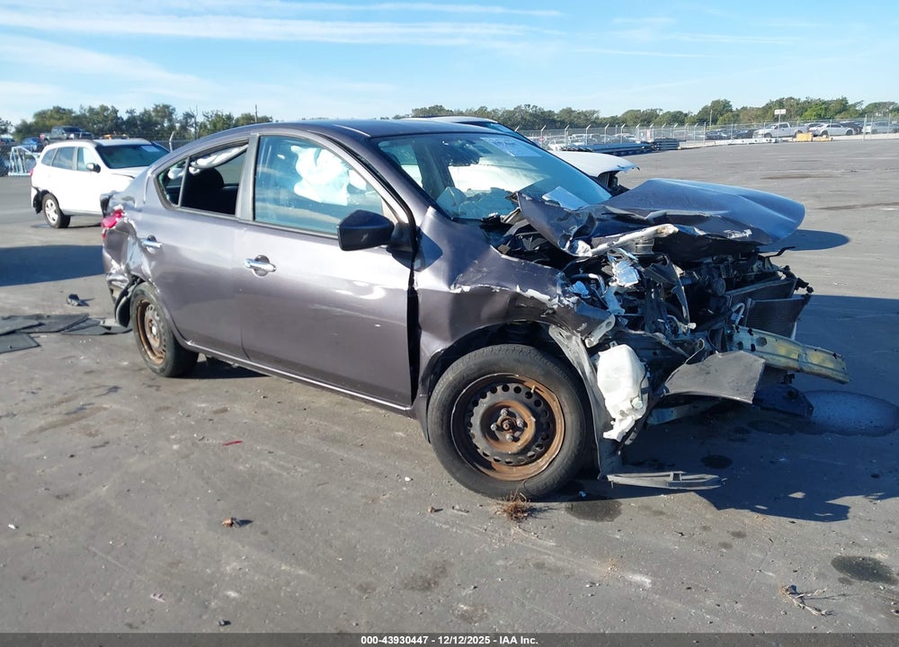 2015 NISSAN VERSA 1.6 SV VIN: 3N1CN7AP7FL953046