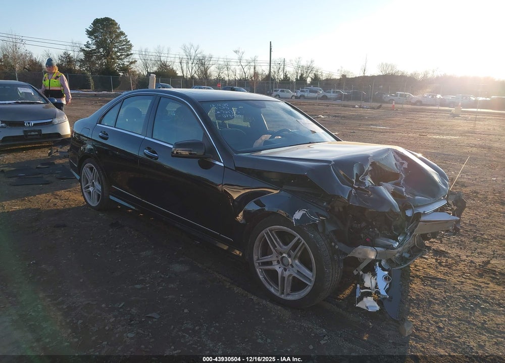 2013 MERCEDES-BENZ C 300 SPORT 4MATIC VIN: WDDGF8AB7DR278574