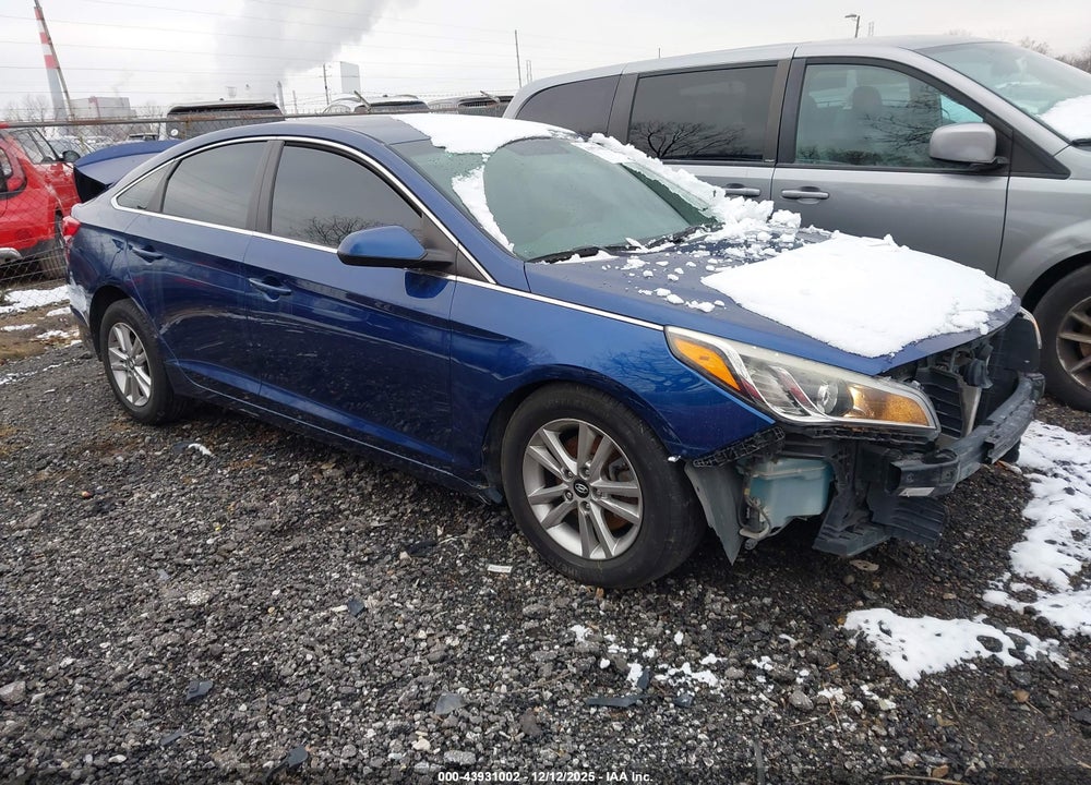 2017 HYUNDAI SONATA VIN: 5NPE24AF4HH568227