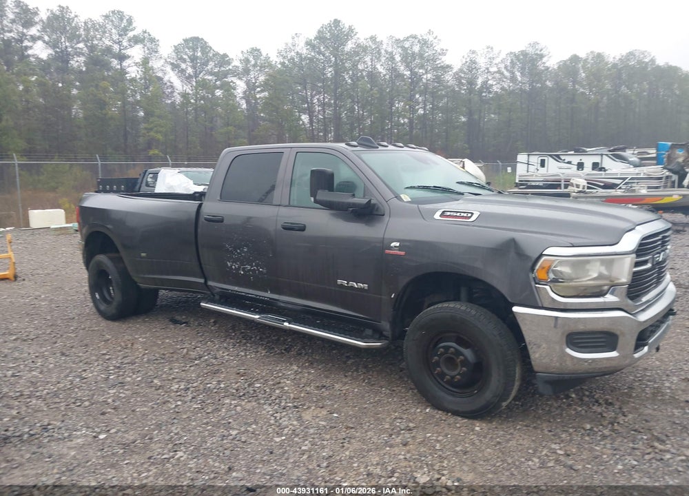 2020 RAM 3500 TRADESMAN  4X4 8' BOX VIN: 3C63RRGL8LG232604