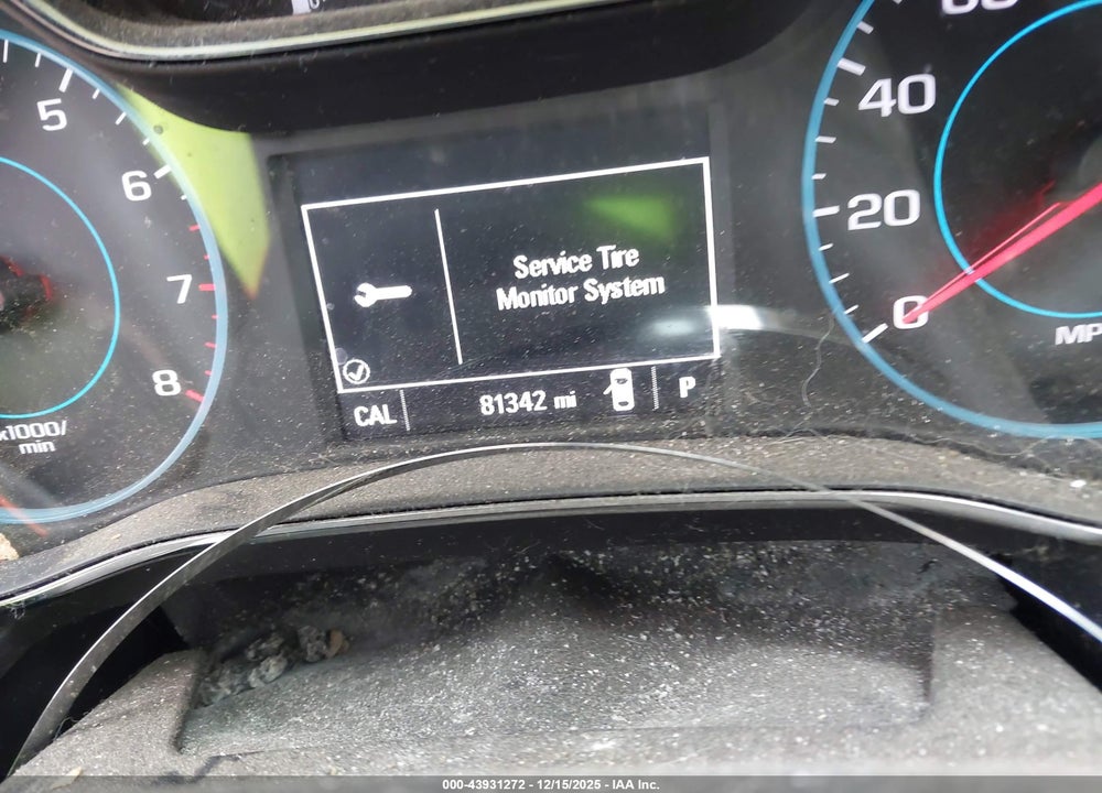 2017 CHEVROLET CRUZE LT AUTO VIN: 1G1BE5SM1H7123020