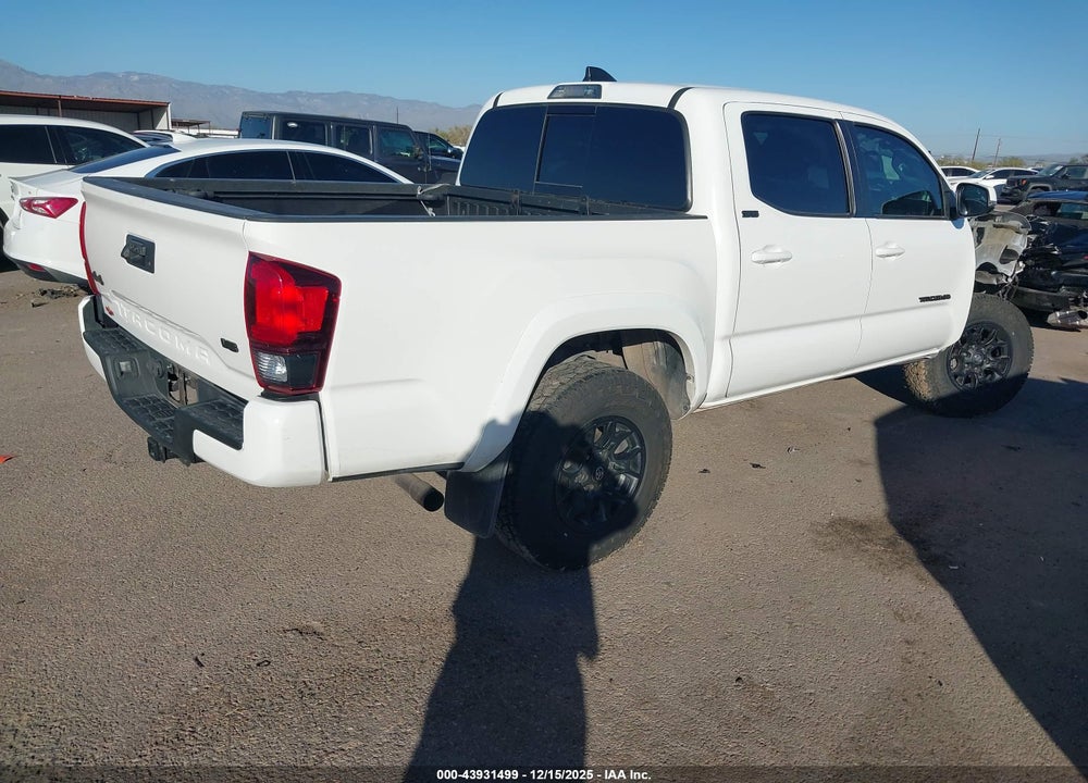 2022 TOYOTA TACOMA SR5 V6 VIN: 3TMCZ5AN1NM510792