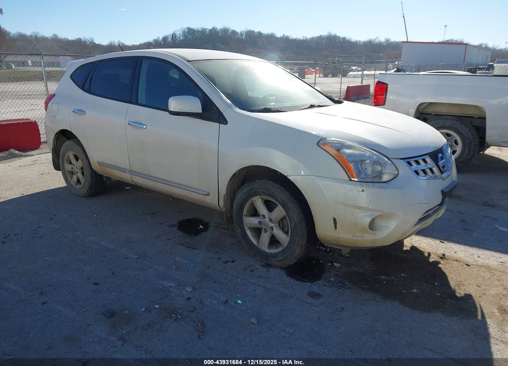 2013 NISSAN ROGUE S VIN: JN8AS5MT3DW030391