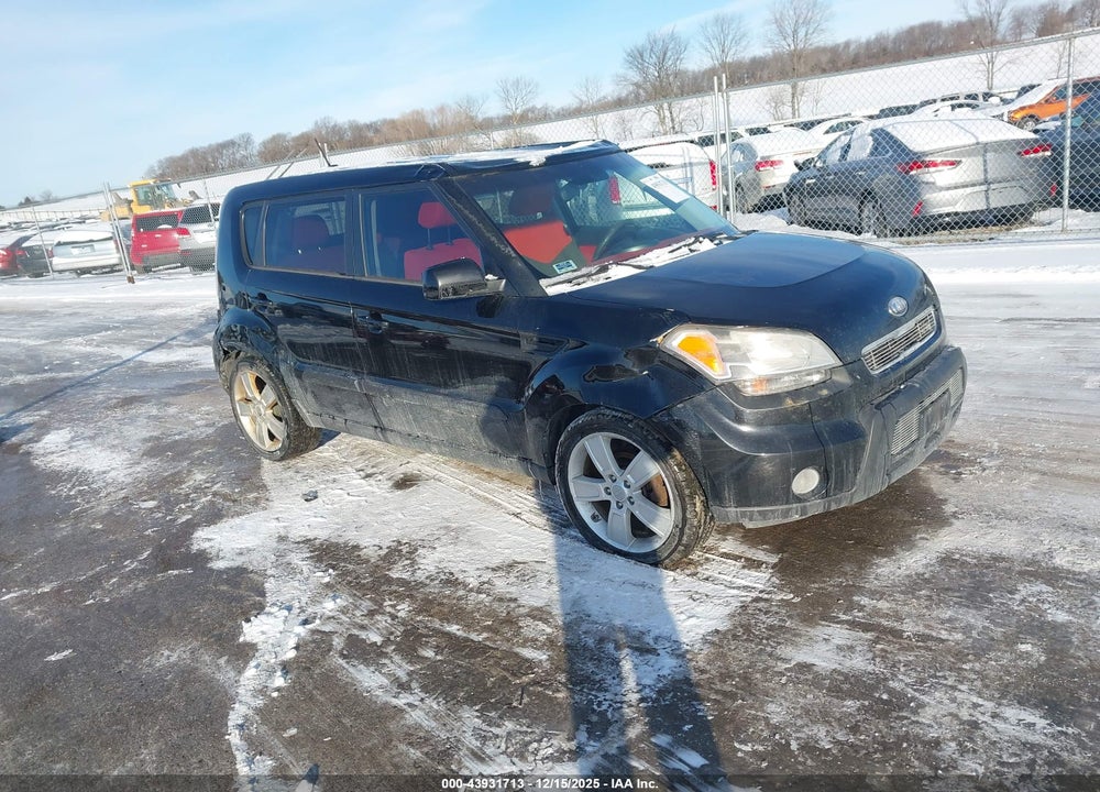 2011 KIA SOUL SPORT VIN: KNDJT2A2XB7286246