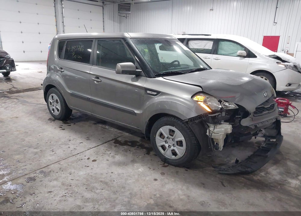2013 KIA SOUL VIN: KNDJT2A5XD7498948