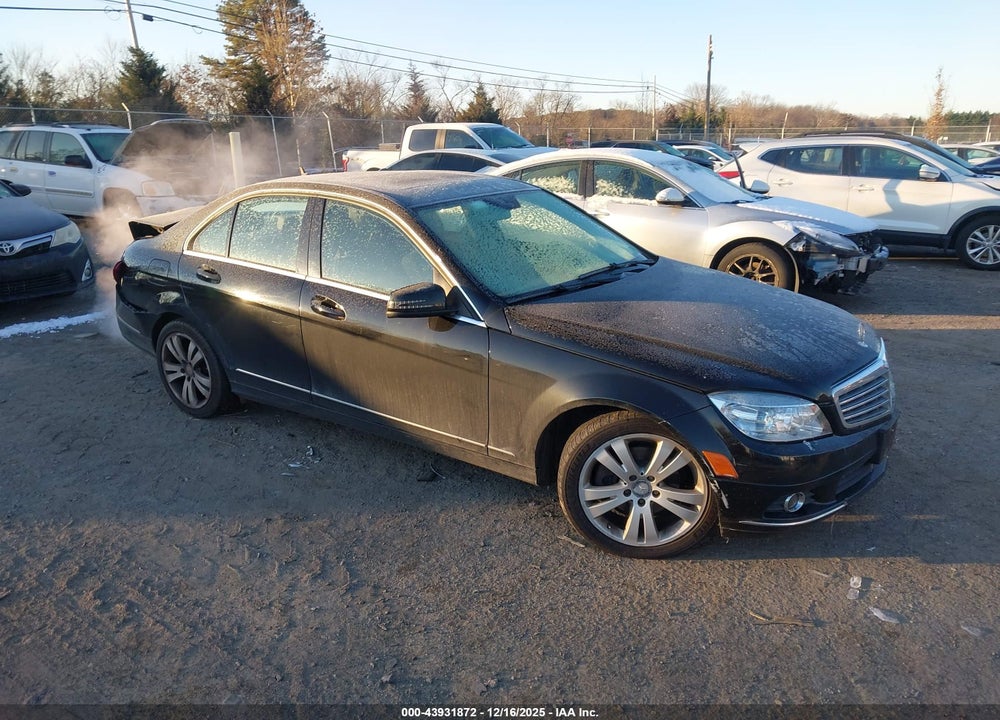 2011 MERCEDES-BENZ C 300 LUXURY 4MATIC VIN: WDDGF8BB4BR146917