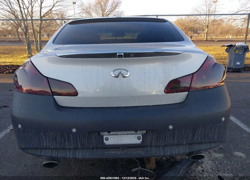 2011 INFINITI G37X VIN: JN1CV6AR8BM350392