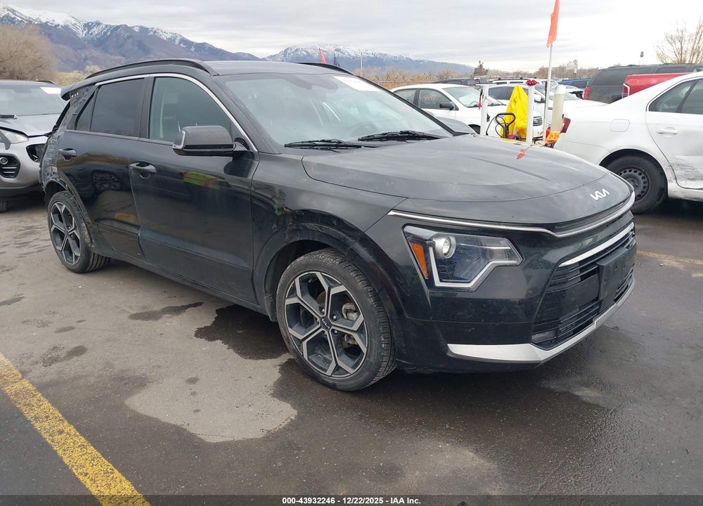 2023 KIA NIRO EX TOURING VIN: KNDCR3LE0P5036716