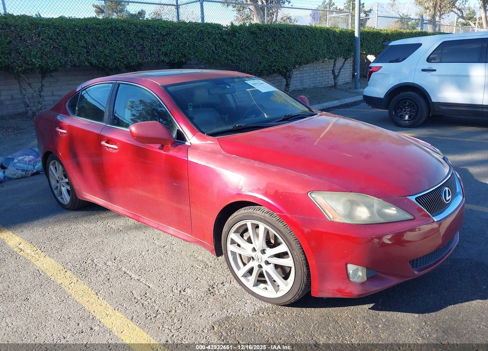 2006 LEXUS IS 350 VIN: JTHBE262762005545