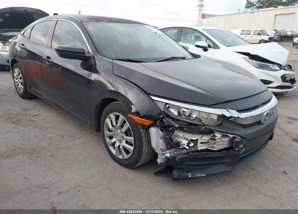 2018 HONDA CIVIC LX VIN: 2HGFC2F58JH582248