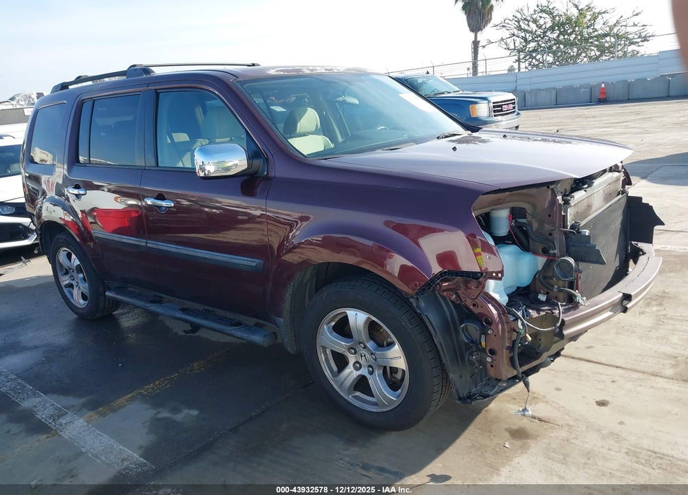 2014 HONDA PILOT LX VIN: 5FNYF3H23EB001015