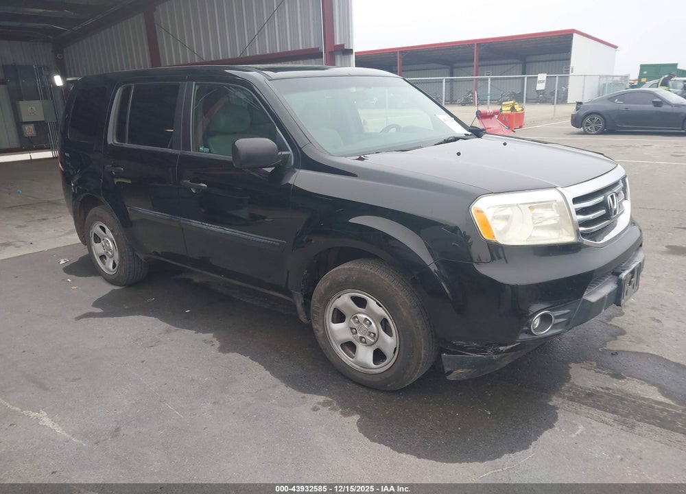 2012 HONDA PILOT LX VIN: 5FNYF4H22CB002398