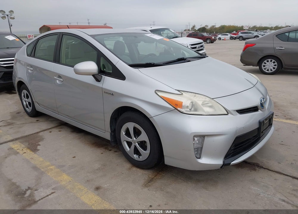 2012 TOYOTA PRIUS TWO VIN: JTDKN3DU1C5433780