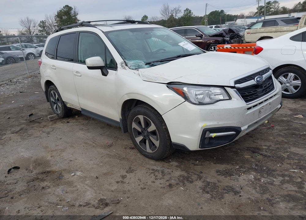 2018 SUBARU FORESTER 2.5I PREMIUM VIN: JF2SJAGC7JH513620