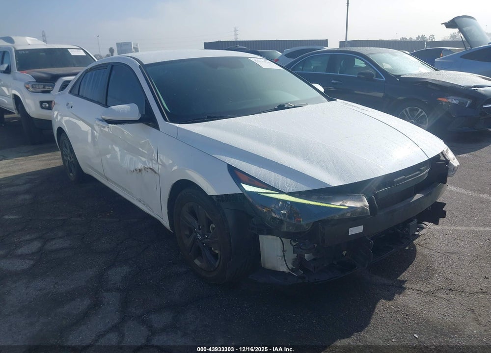 2022 HYUNDAI ELANTRA SEL VIN: 5NPLS4AG9NH071217