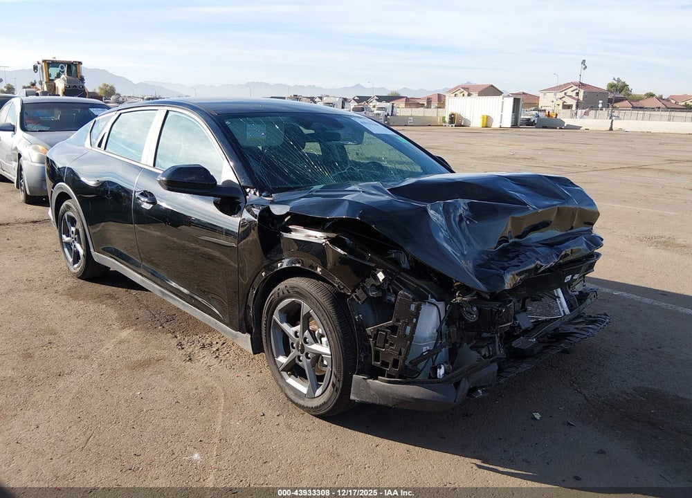 2025 KIA K4 LXS VIN: 3KPFT4DE8SE169952
