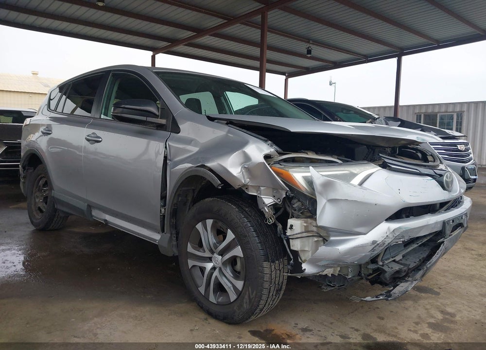 2018 TOYOTA RAV4 LE VIN: 2T3BFREV9JW740594