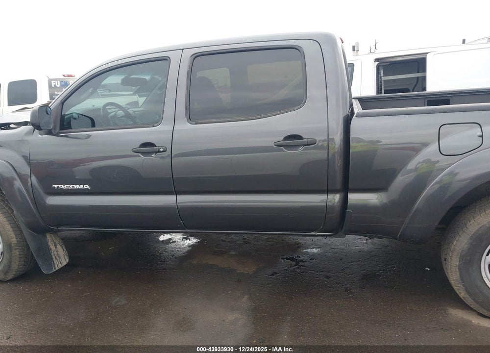 2011 TOYOTA TACOMA PRERUNNER V6 VIN: 3TMKU4HN8BM027497