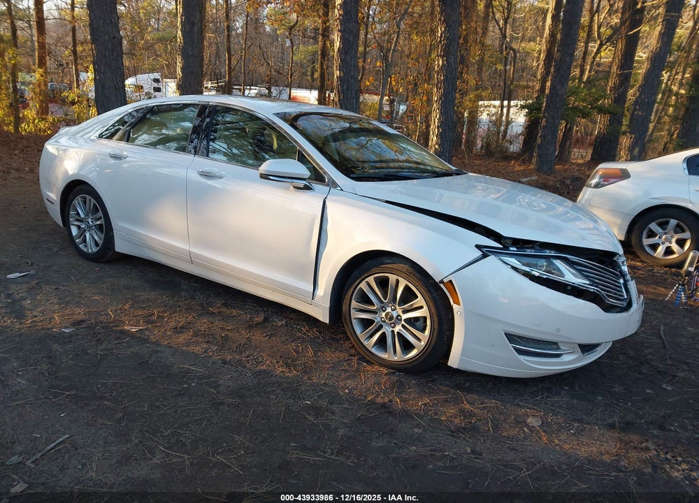 2013 LINCOLN MKZ VIN: 3LN6L2G99DR825487