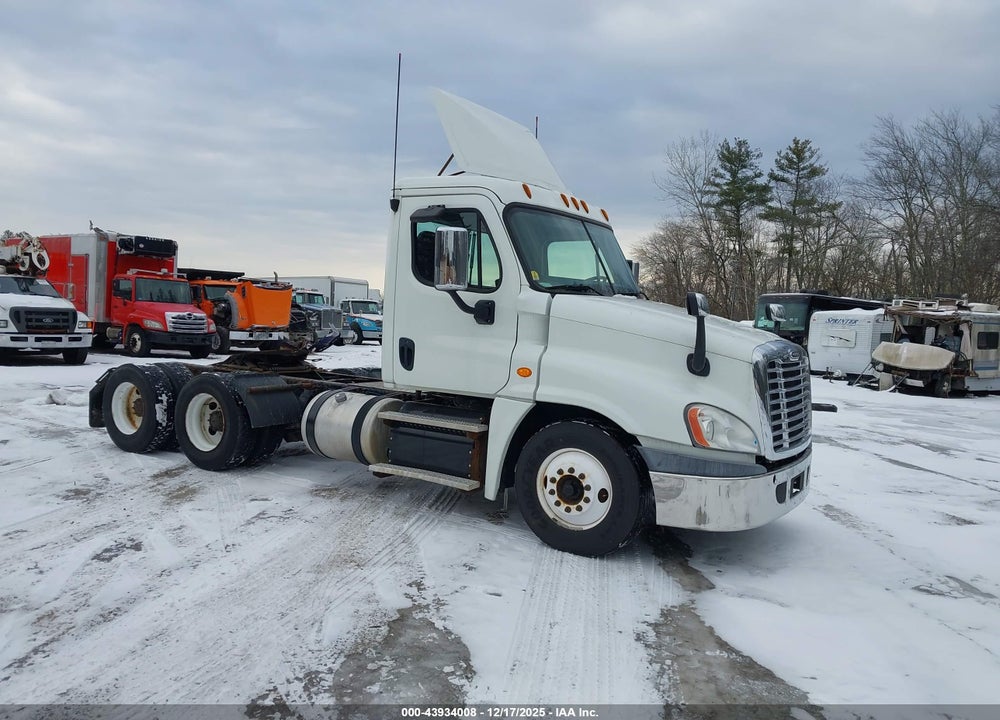 2018 FREIGHTLINER CASCADIA 125 VIN: 1FUJGEDR9JLJY6717