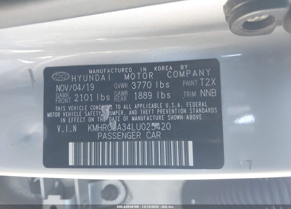 2020 HYUNDAI VENUE SEL VIN: KMHRC8A34LU025420